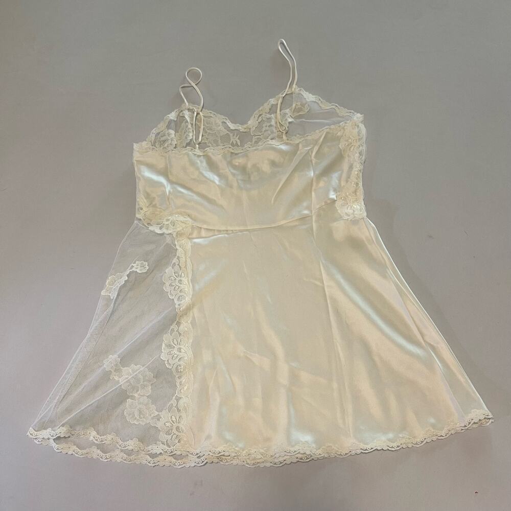 Vintage Gold label Victoria Secret ivory white night gown L - Picture 6 of 10